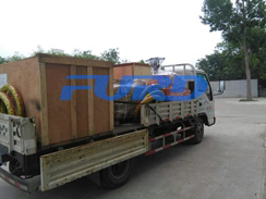 福瑞德機械小型灌縫機，手扶壓路機，灌縫膠及時發(fā)貨